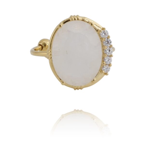 bague dorée femme et pierres naturelles en pierre de lune chic et tendance bijoux Made in France