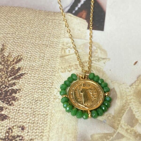 Collier médaille vert émeraude ronde