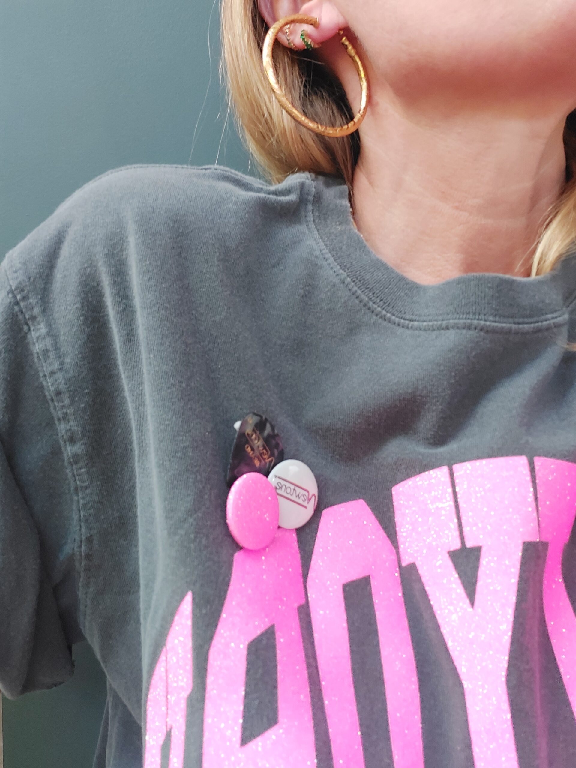 Boucles d'oreilles Maori petit modèle portées