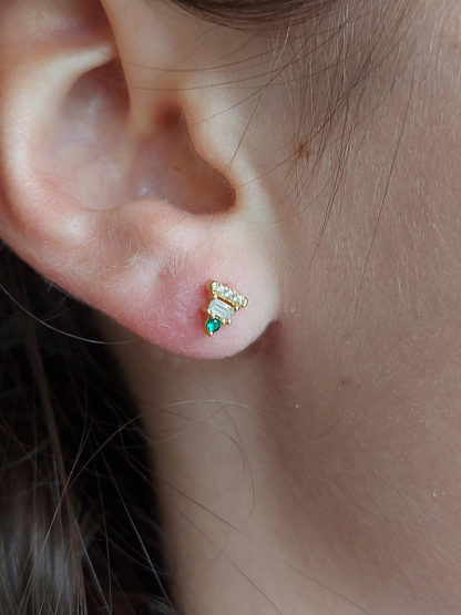 Boucles d'oreilles Annise en plaqué or et oxyde de zirconium vert et blanc