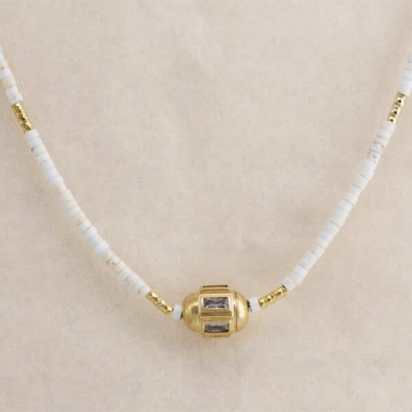 collier femme perles pierres naturelles magnésite par hanka in chez Dolita-bijoux