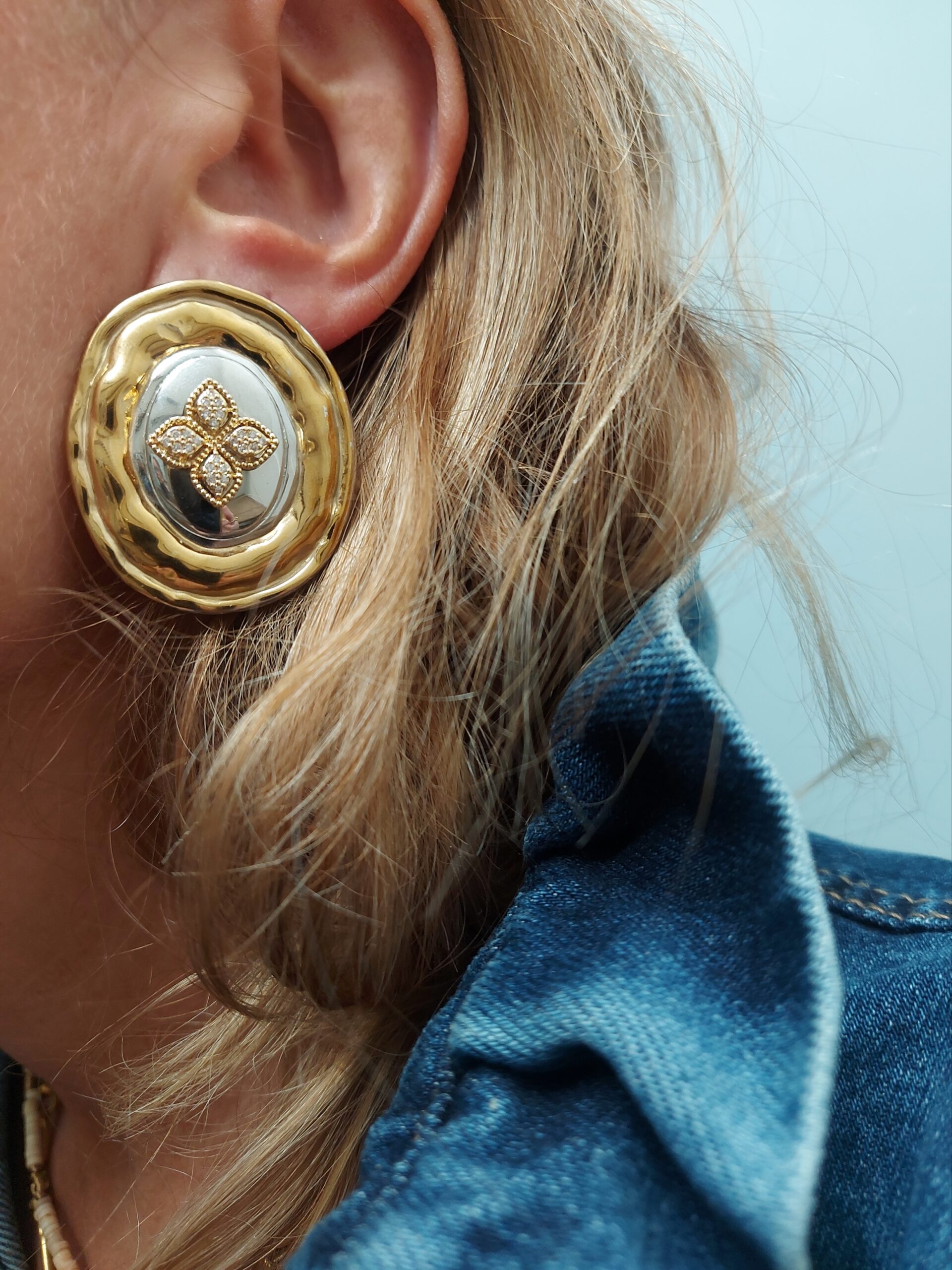 Boucles d’oreilles Jorgina – Ovales bicolores & zircons - Image 2