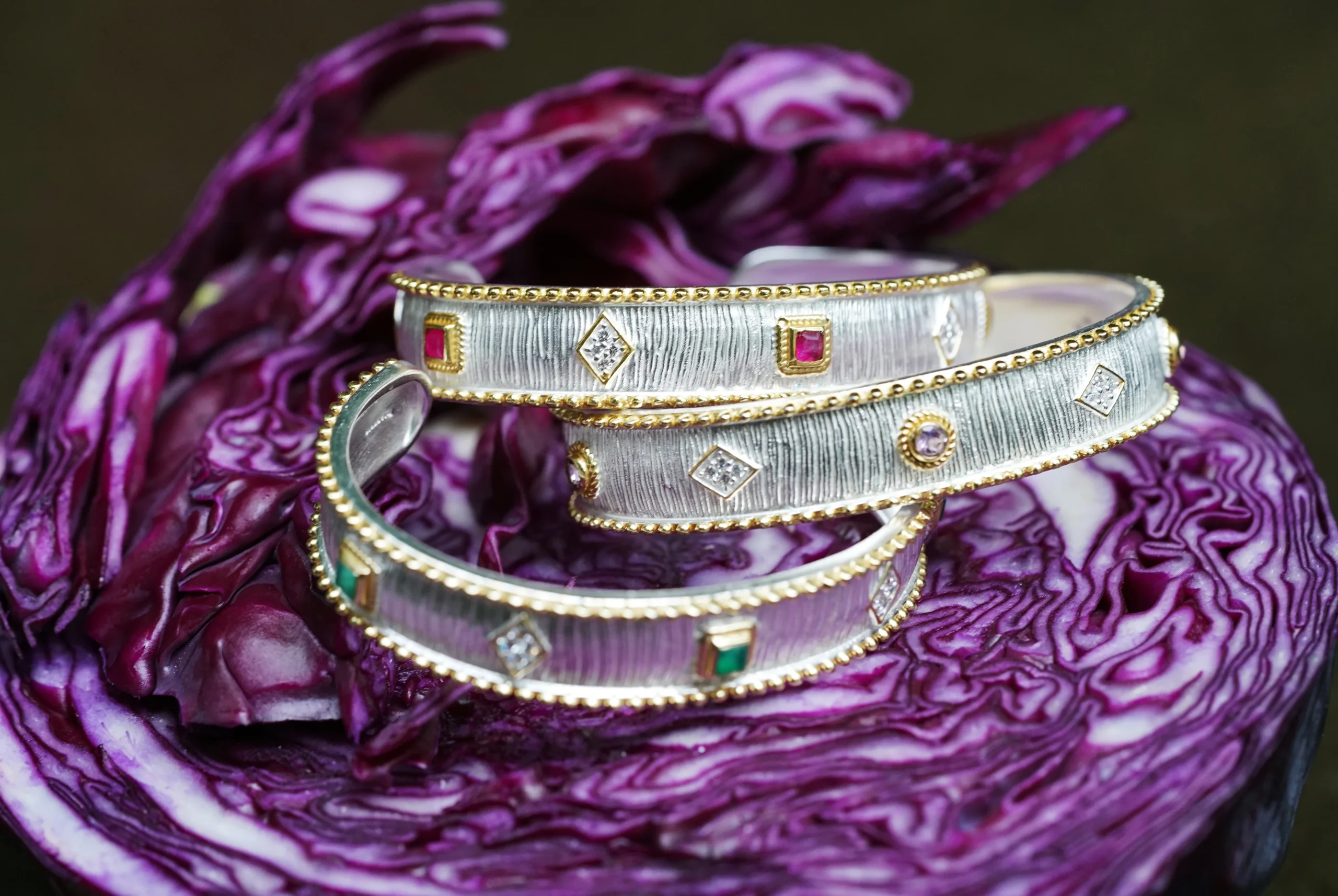 Diaperis, la poésie des pierres et l’éclat du voyage