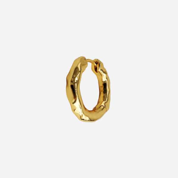 Boucle d'oreille Kos Molten dorée à l'or fin Billion Avenue vue de face